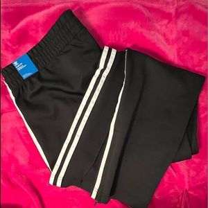Brand New With Tags Adidas Athletic pants Sz 1X